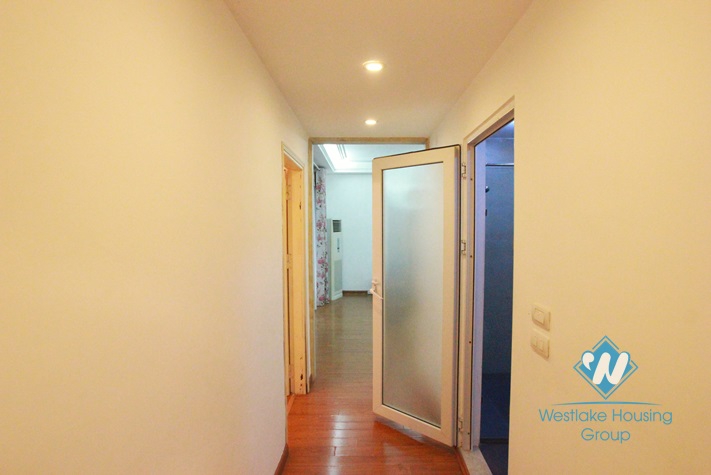 Beautiful 03 bedrooms apartment for rent near Kim Ma Street, Ba Dinh, Hanoi